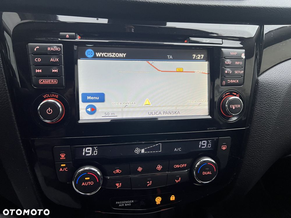 Nissan Qashqai 1.5 dCi Tekna - 13