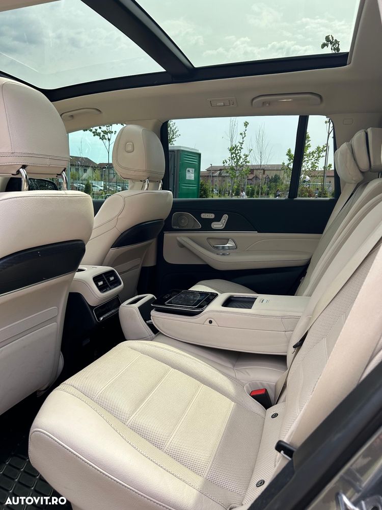 Mercedes-Benz GLS - 13