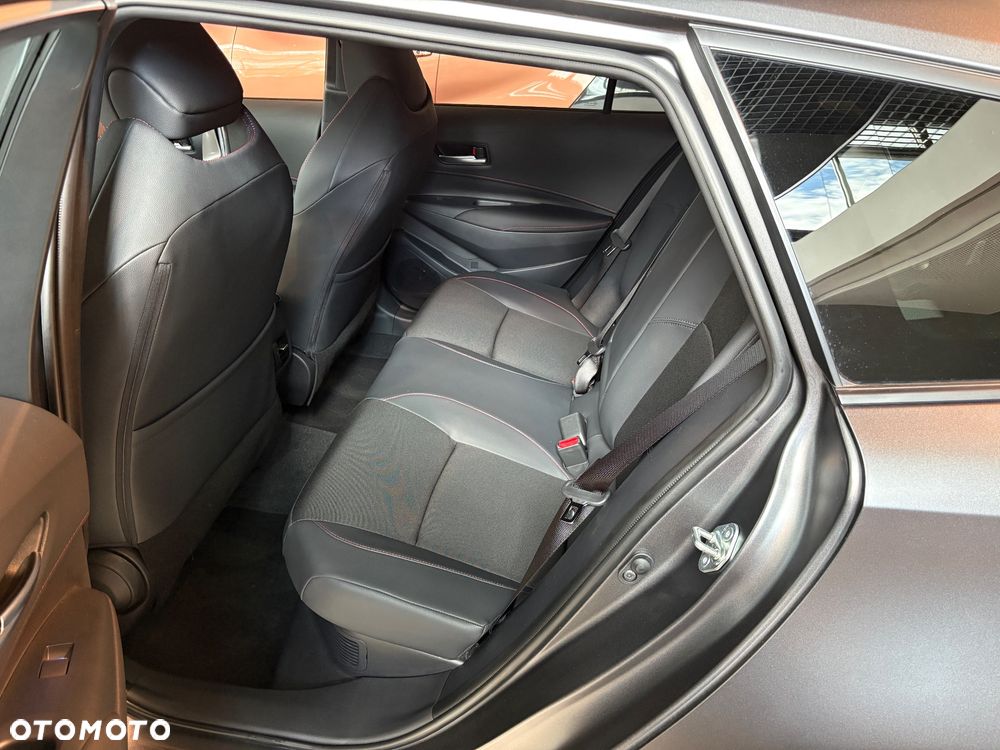 Toyota Corolla 2.0 Hybrid GR Sport - 21