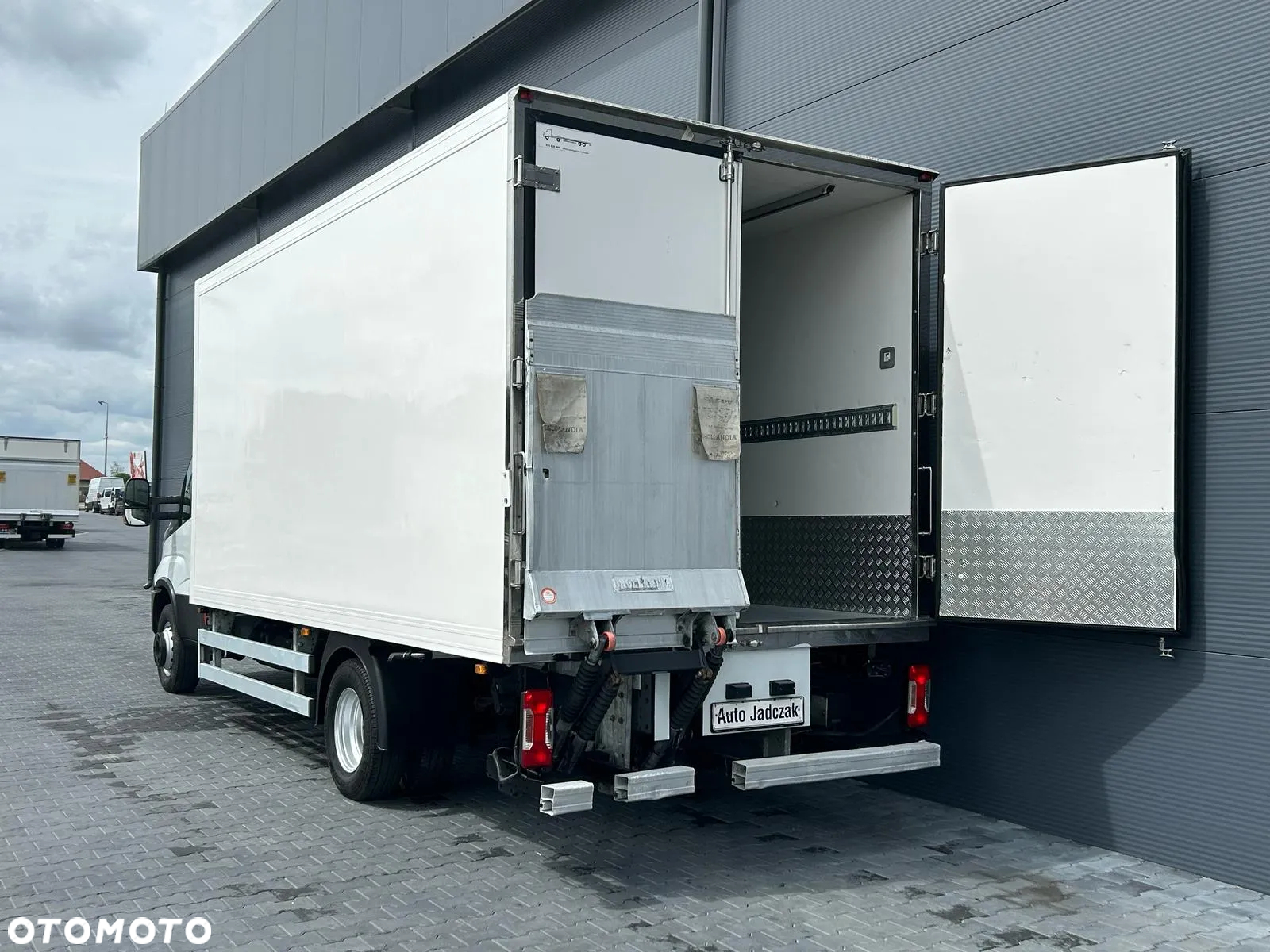 Iveco Daily 70C15 3.0 HPI Chłodnia Mroźnia 9 palet + winda 1000kg **Bez Adblue**Climatronic**Sprowadzony**2016R** - 5