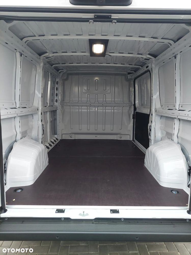 Toyota Proace MAX - 5