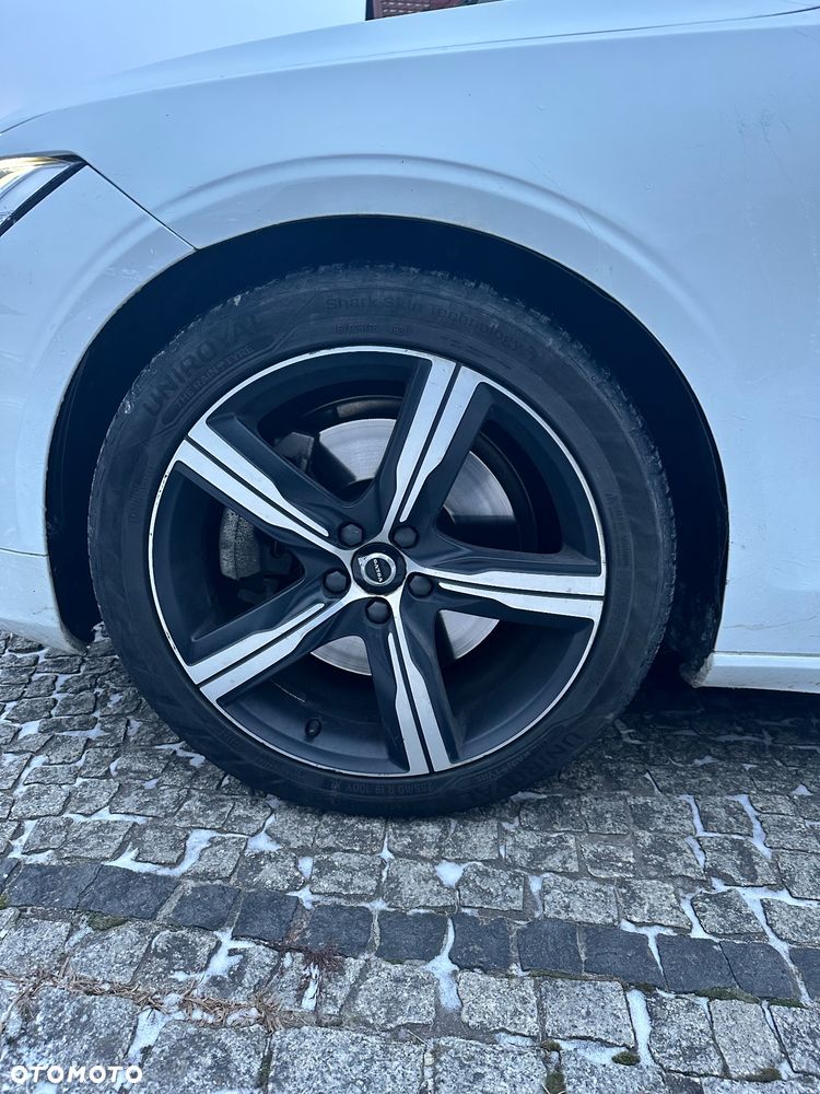 Volvo V90 D3 R-Design - 12