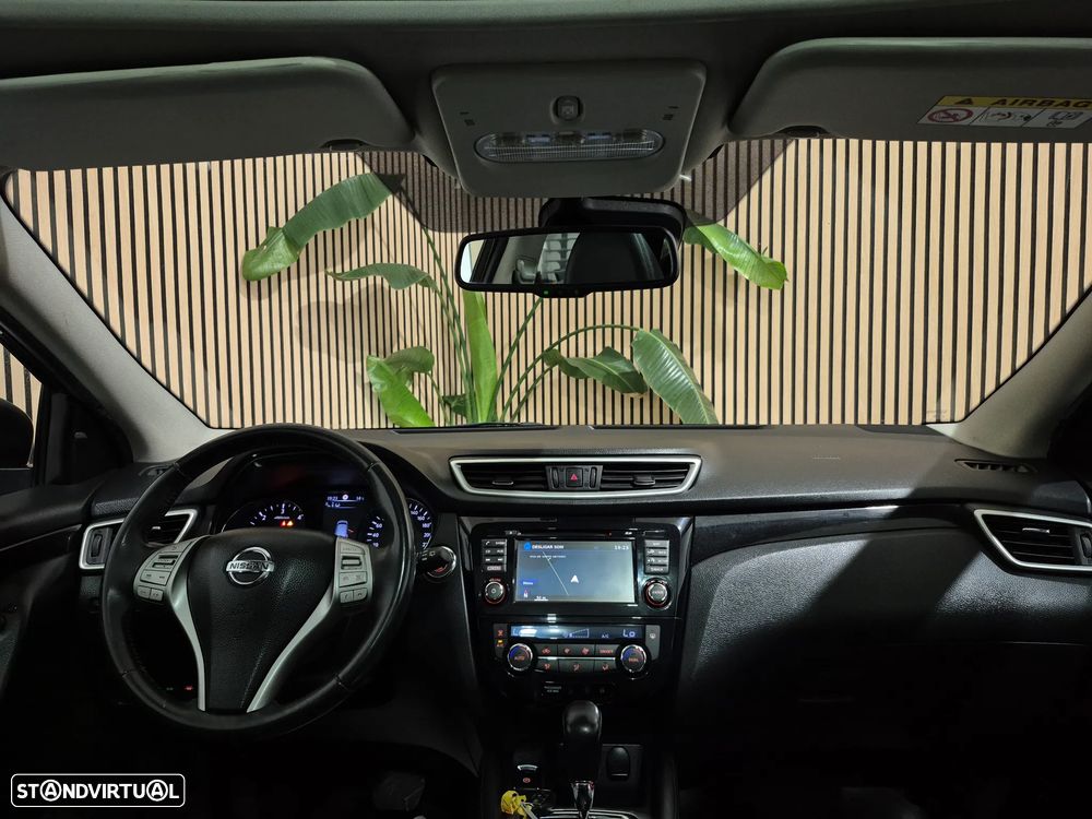 Nissan Qashqai 1.6 dCi Tekna Premium 17 Pele S P.Preta Xtronic - 9