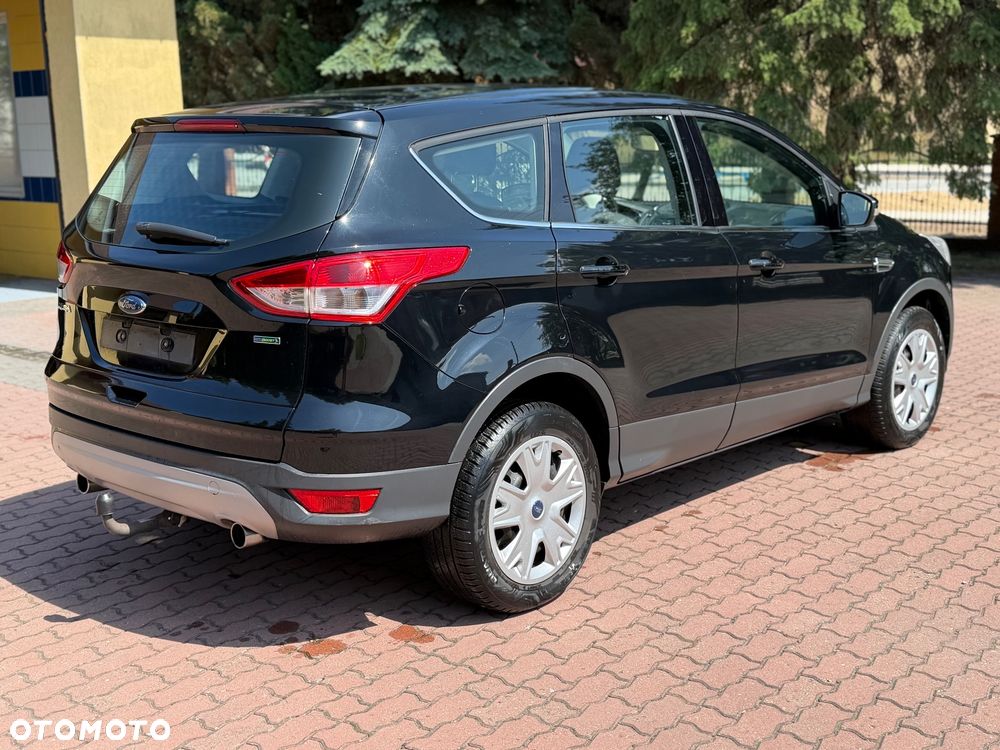 Ford Kuga - 4