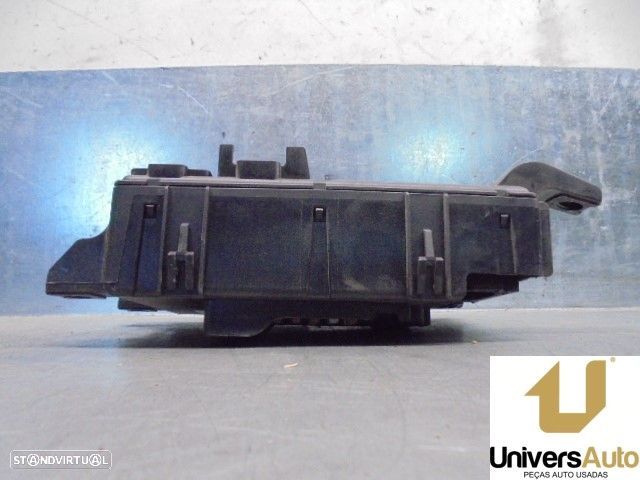 CAIXA RELÉS / FUSÍVEIS OPEL CORSA D 2007 -13265078 - 1