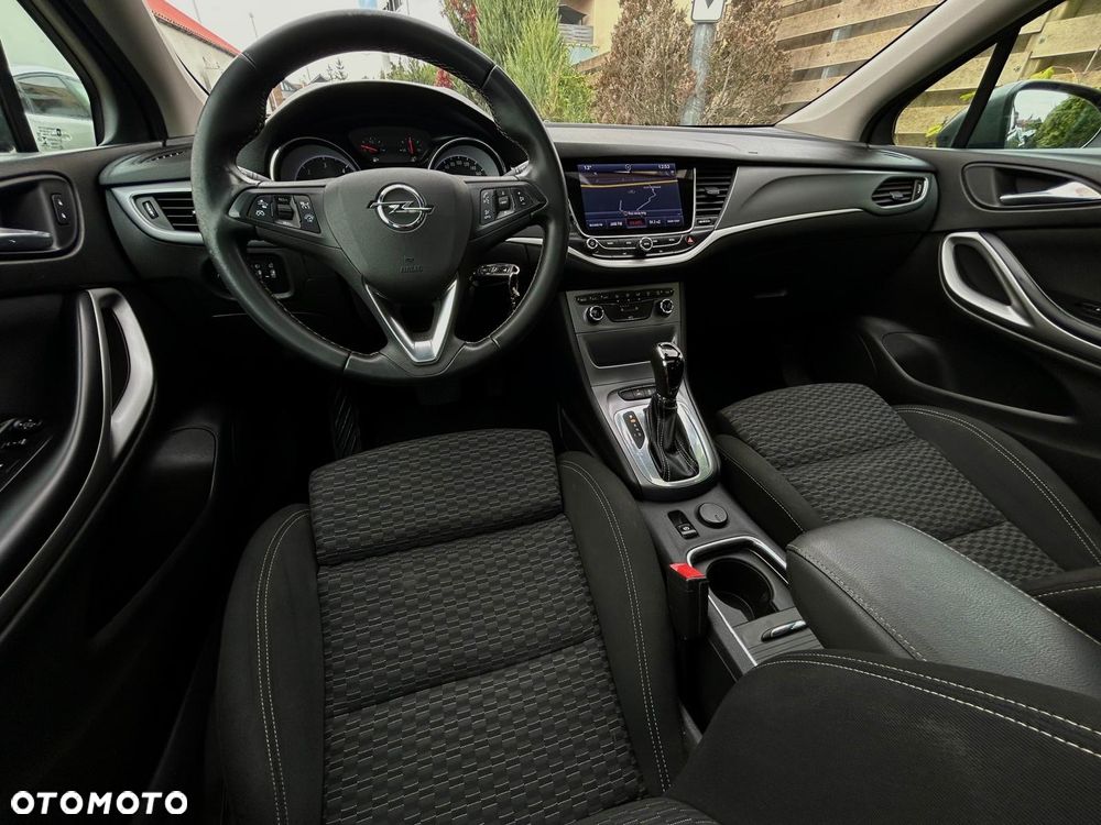 Opel Astra 1.6 D (CDTI) Automatik Innovation - 29