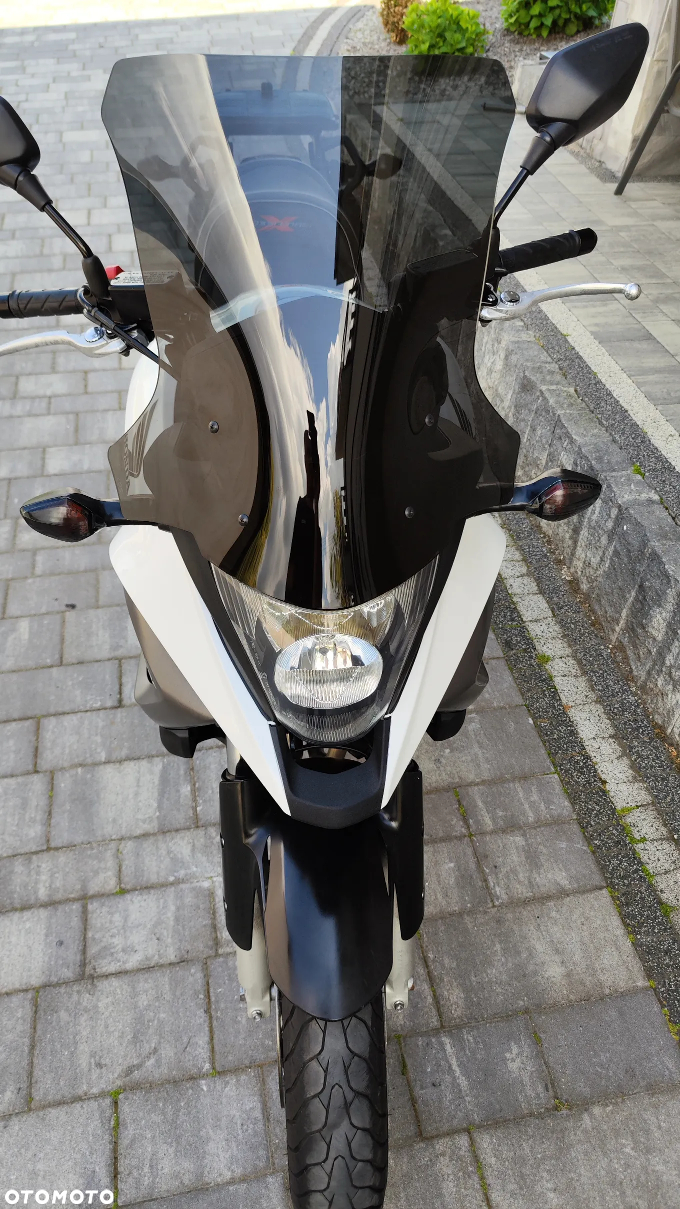 Honda VFR - 19