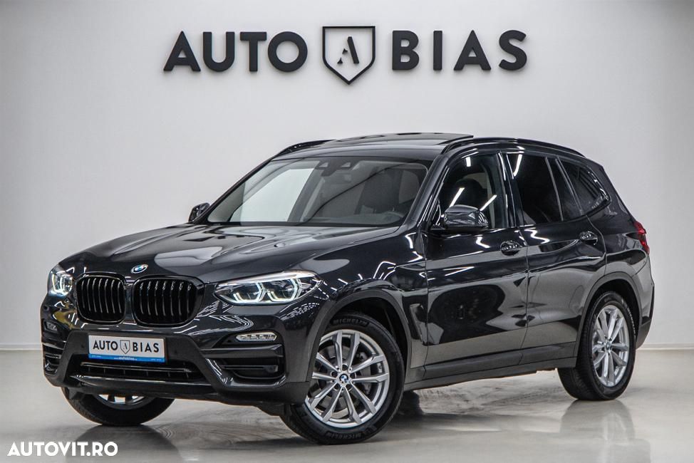 BMW X3 xDrive30i AT Luxury Line - 1