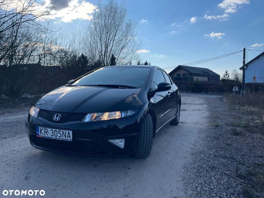 Honda Civic 1.8 GT Special Edition - 11
