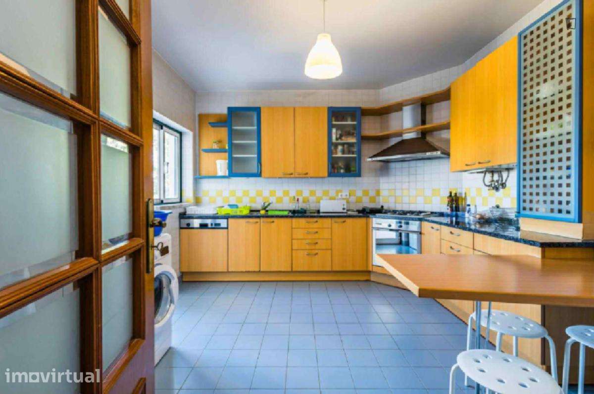 Quarto - localizado em Leiria - Grande imagem: 2/4