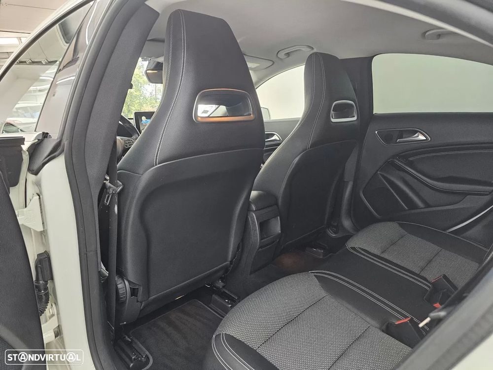 Mercedes-Benz CLA 180 d Urban - 18