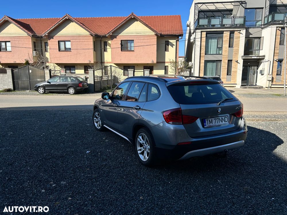 BMW X1 xDrive18d - 4