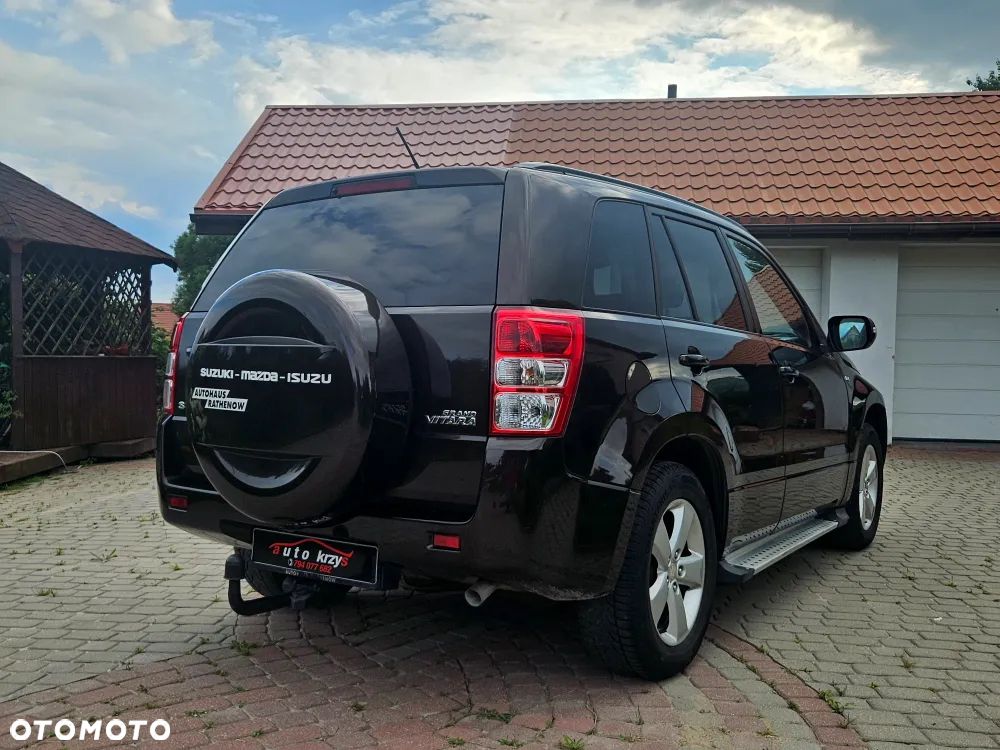Suzuki Grand Vitara 1.9 DDiS Premium EU5 - 8