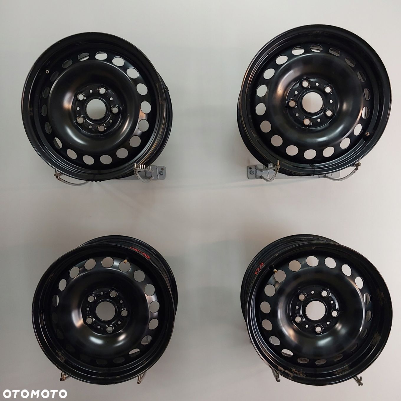Felgi 15 5x112 Volkswagen VW Golf V VI VII, Caddy F506890-30 - 1