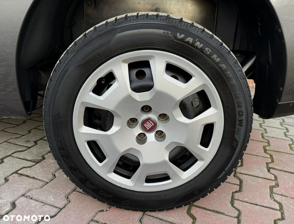 Fiat Doblo Kombi Maxi XL Dynamic - 12