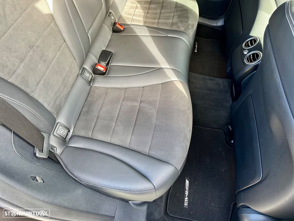 Mercedes-Benz GLC 300 e Coupe 4Matic 9G-TRONIC AMG Line - 57