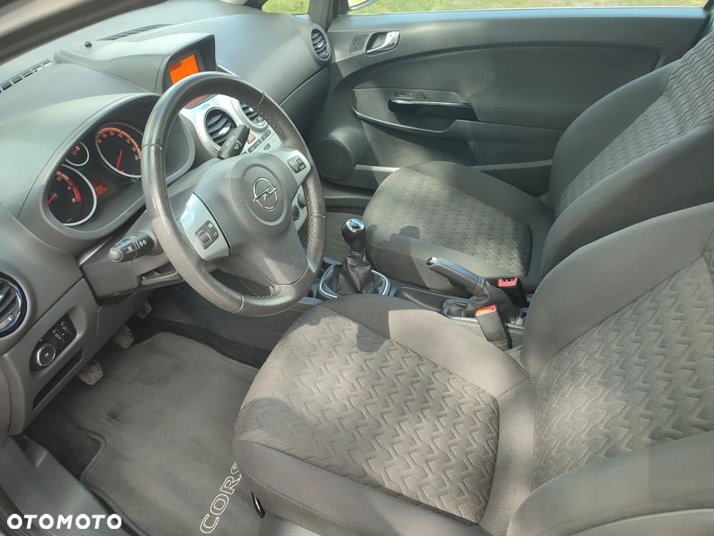 Opel Corsa 1.4 16V Active - 15