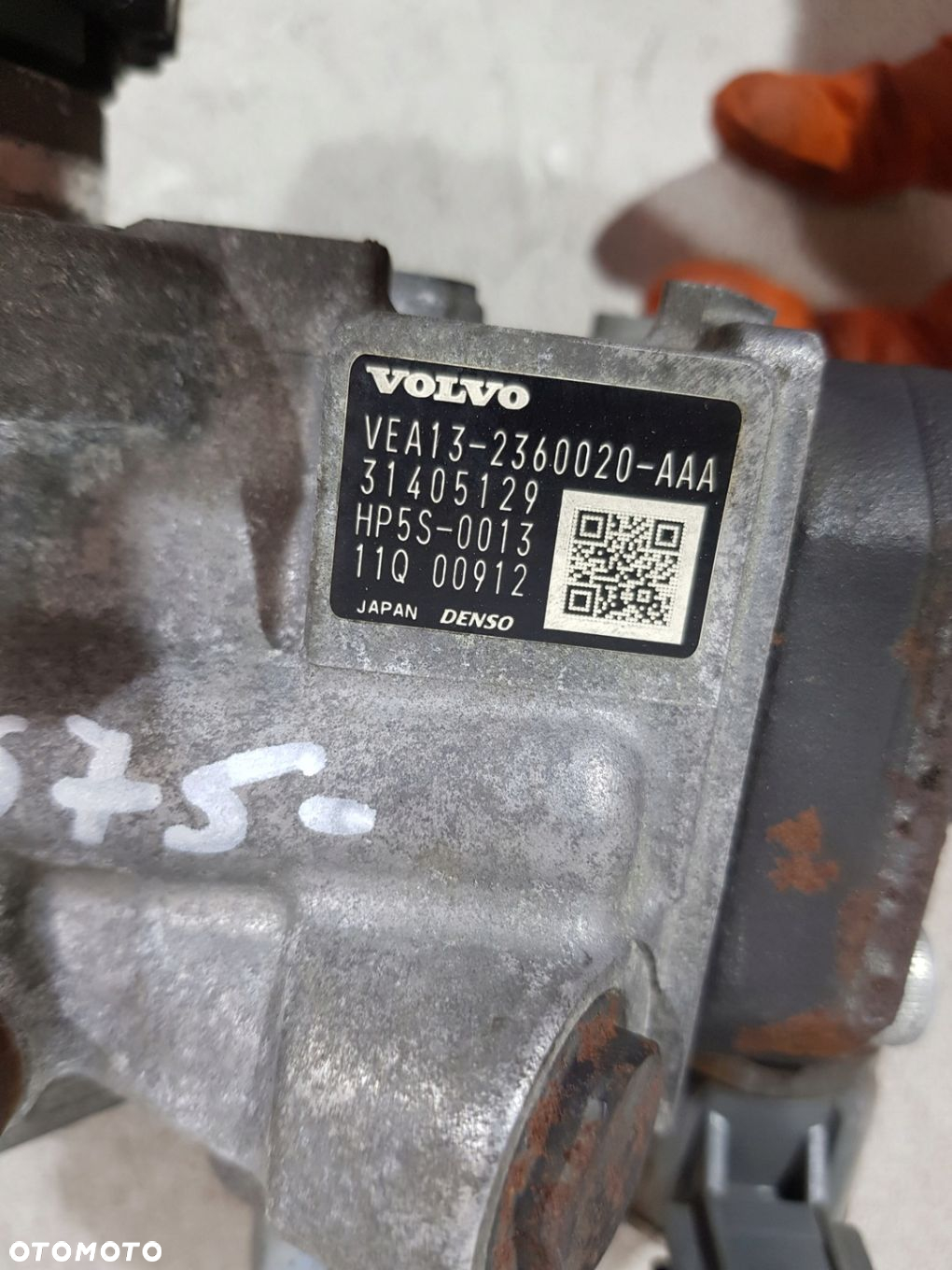 POMPA WTRYSKOWA 31405129 VOLVO S60 V60 S80 2.0D D4204T5 - 8