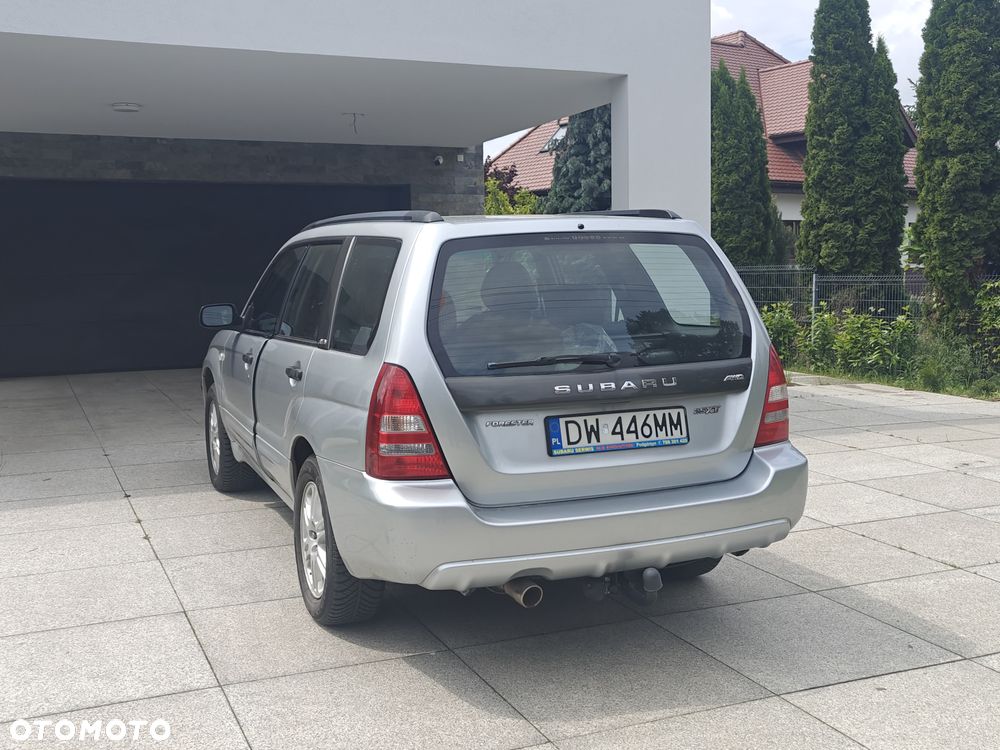 Subaru Forester 2.5 XT - 28