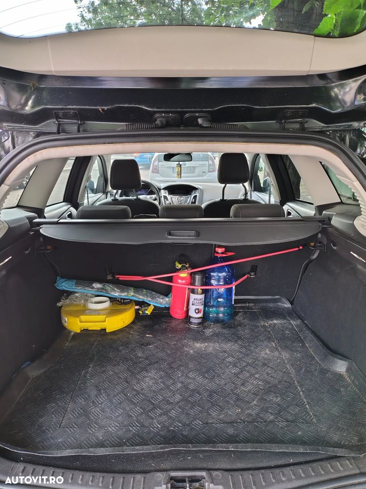 Ford Focus 1.6 TDCI DPF Start-Stopp-System Titanium - 10
