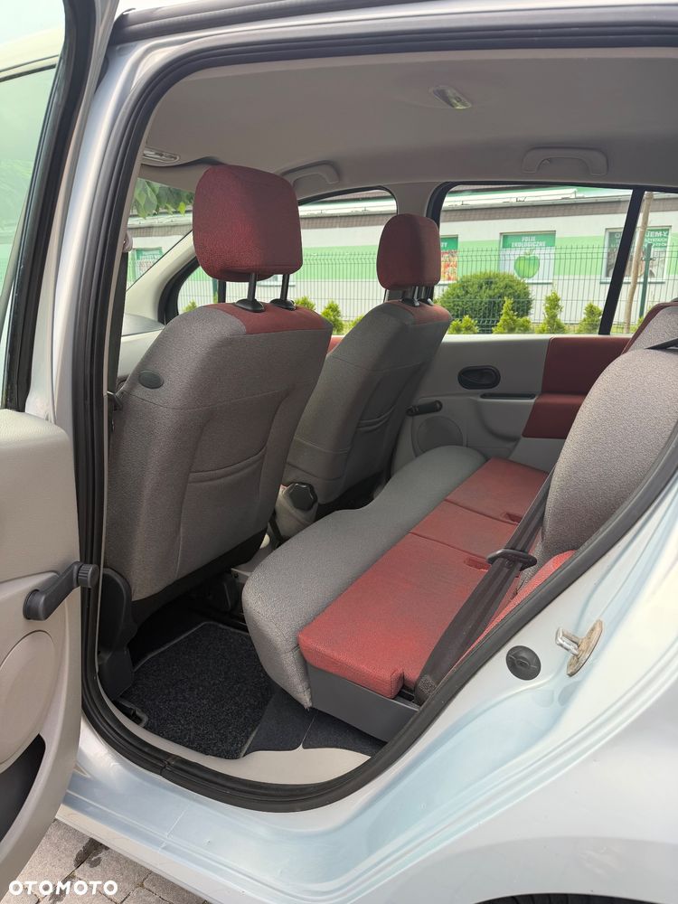 Renault Modus - 11