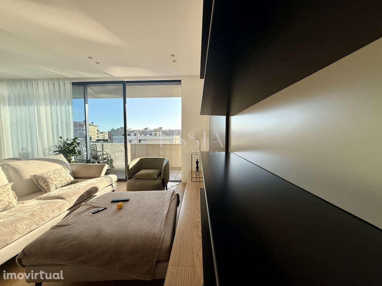 Apartamento T3 em Leça da Palmeira com Varanda - Grande imagem: 2/25