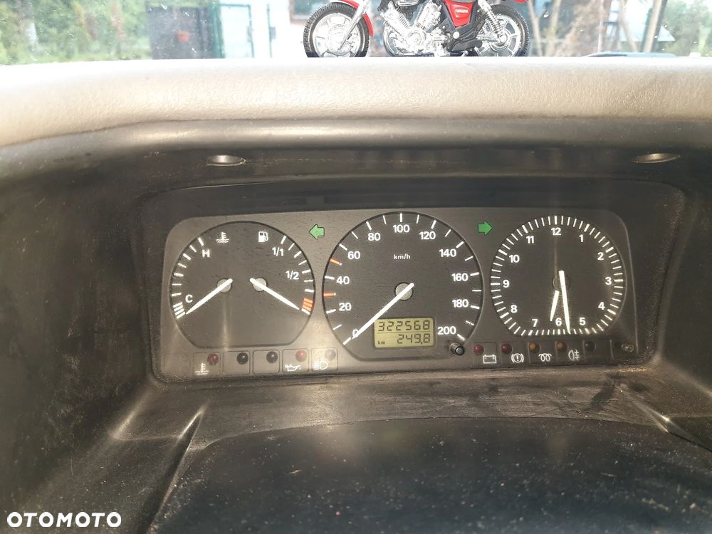 Volkswagen Transporter T4 - 8