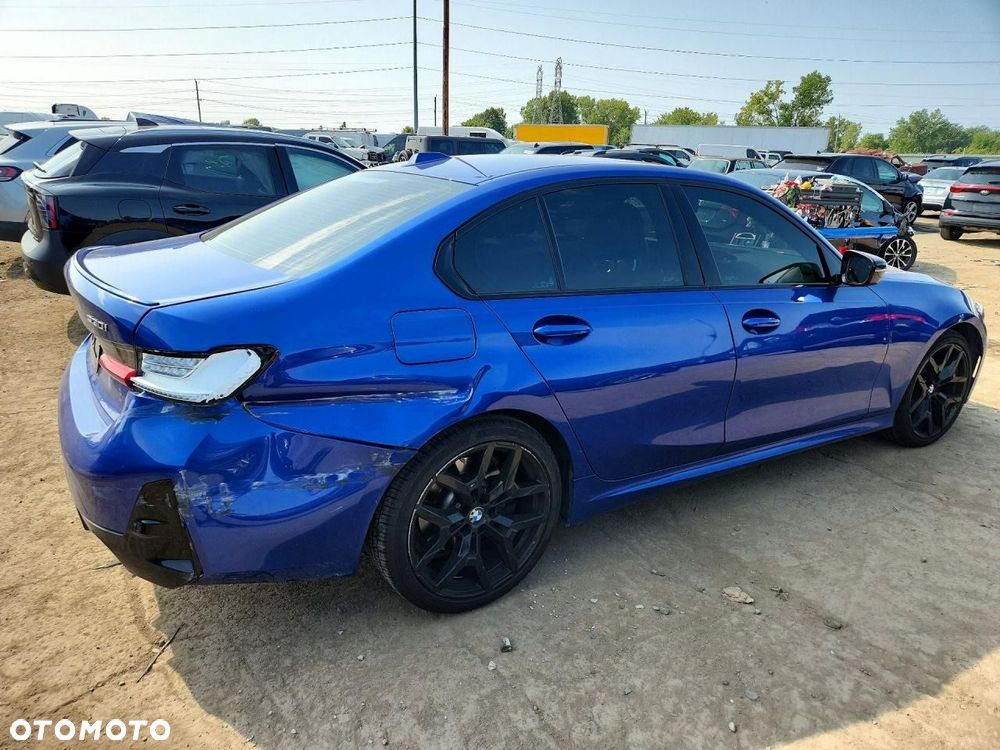 BMW Seria 3 330i xDrive M Sport - 4