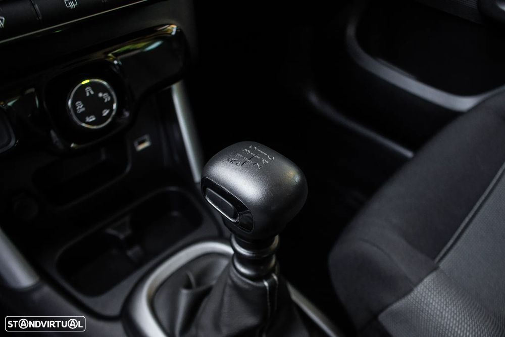 Citroën C3 Aircross PureTech 110 Stop & Start Shine — fotografia 18