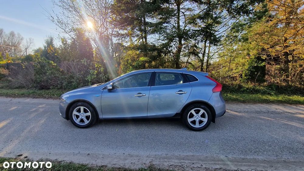 Volvo V40 D2 Drive-E Ocean Race - 10