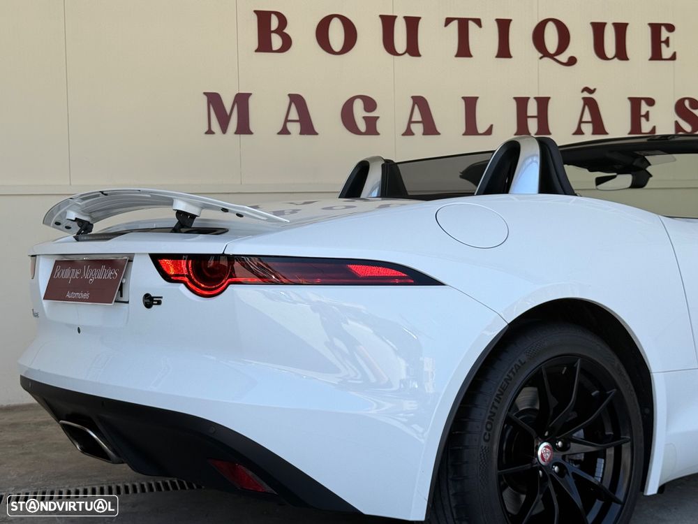 Jaguar F-Type 2.0 i4 R-Dynamic - 31