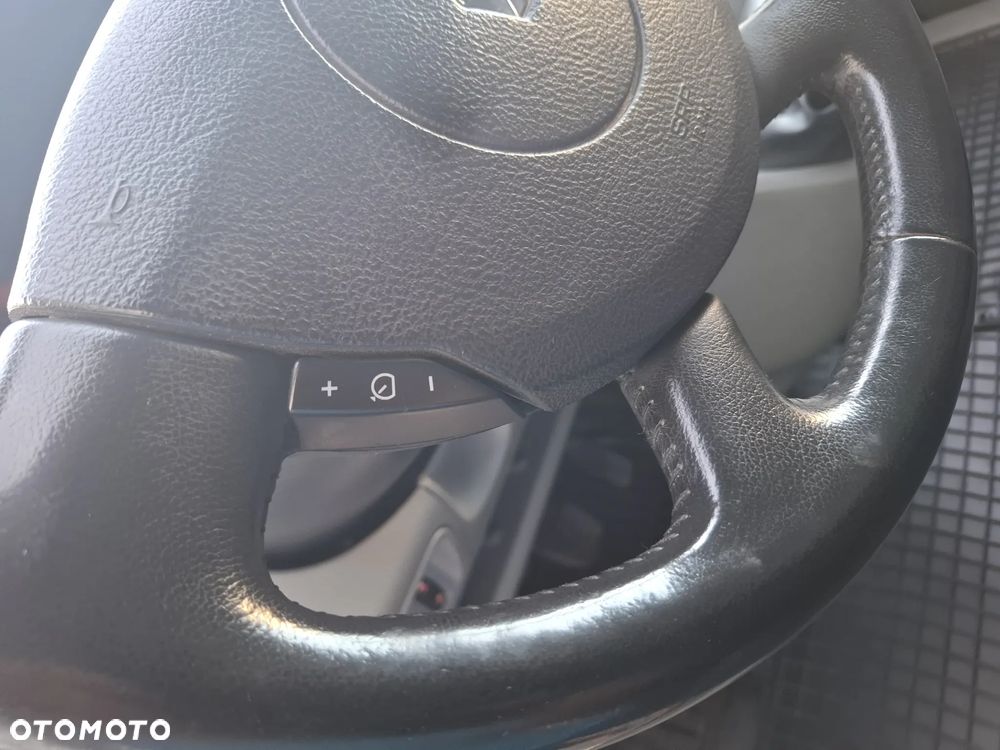 Renault Trafic Grand Passenger Pack Clim - 33