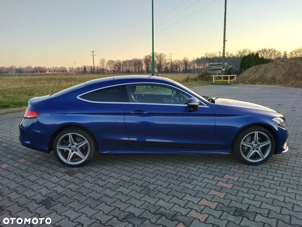 Mercedes-Benz Klasa C 200 4-Matic 9G-Tronic - 6