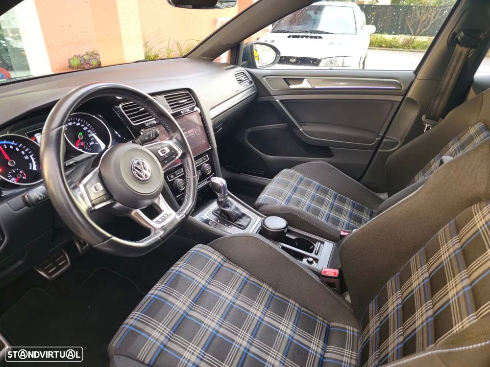 VW Golf 1.4 TSI e-Hybrid DSG - 7