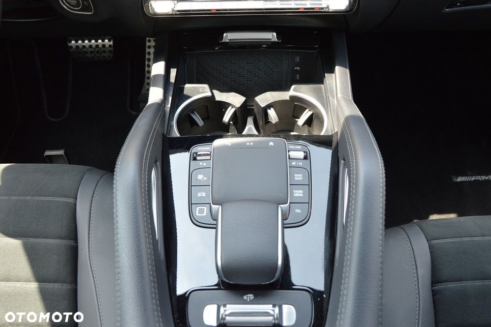 Mercedes-Benz GLE - 21