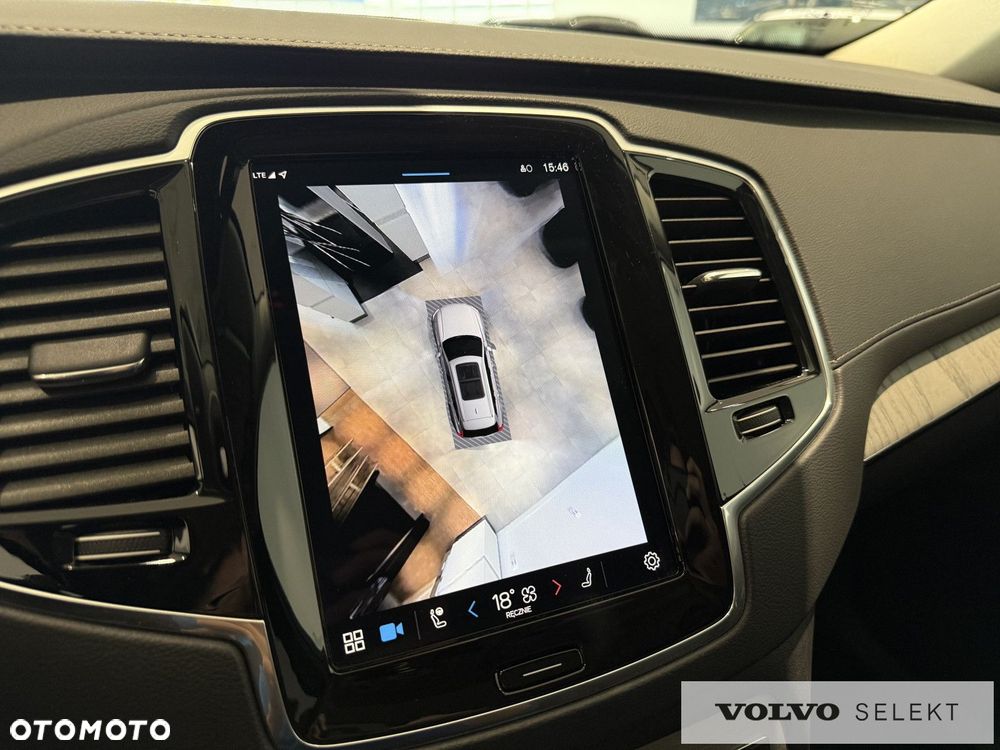 Volvo XC 90 - 26