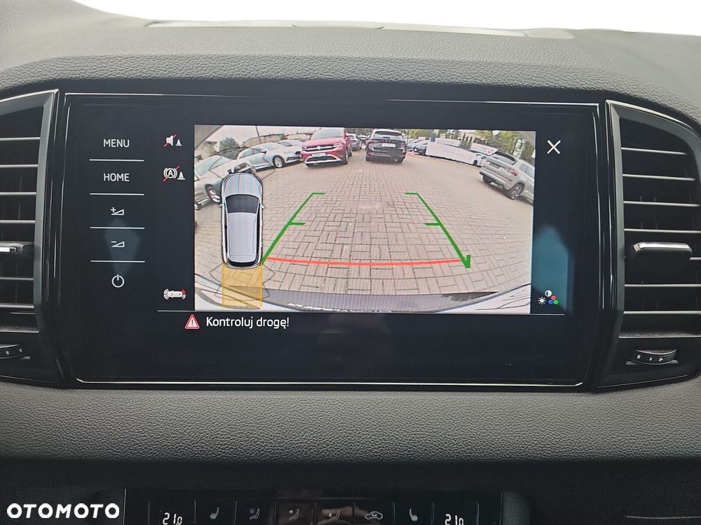 Skoda Karoq 1.5 TSI ACT Sportline DSG - 32