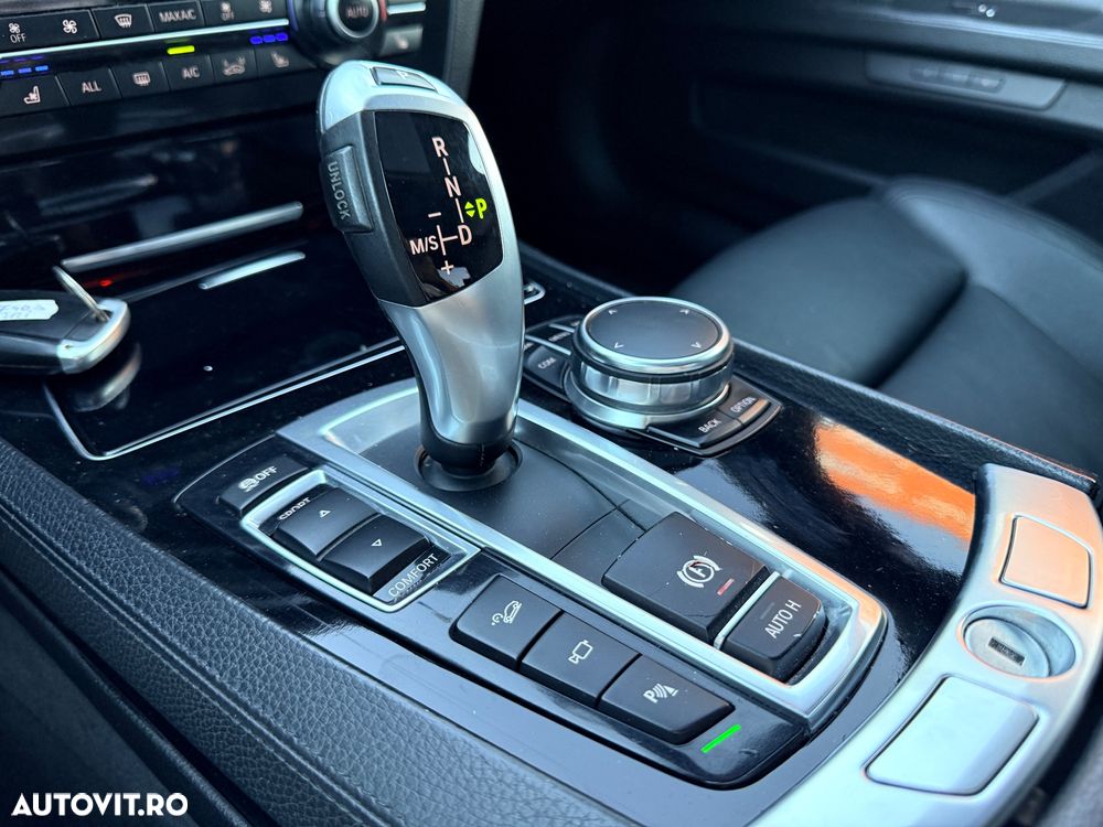 BMW Seria 7 740d xDrive Edition Exclusive - 14
