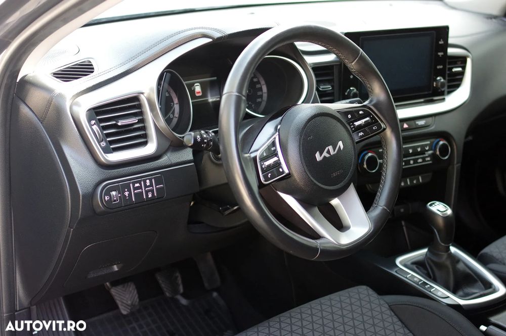 Kia Ceed 1.5 T-GDI 6MT Best - 11