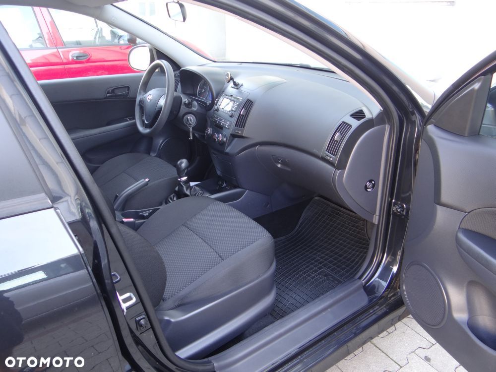 Hyundai i30 1.4 Blue Comfort - 35