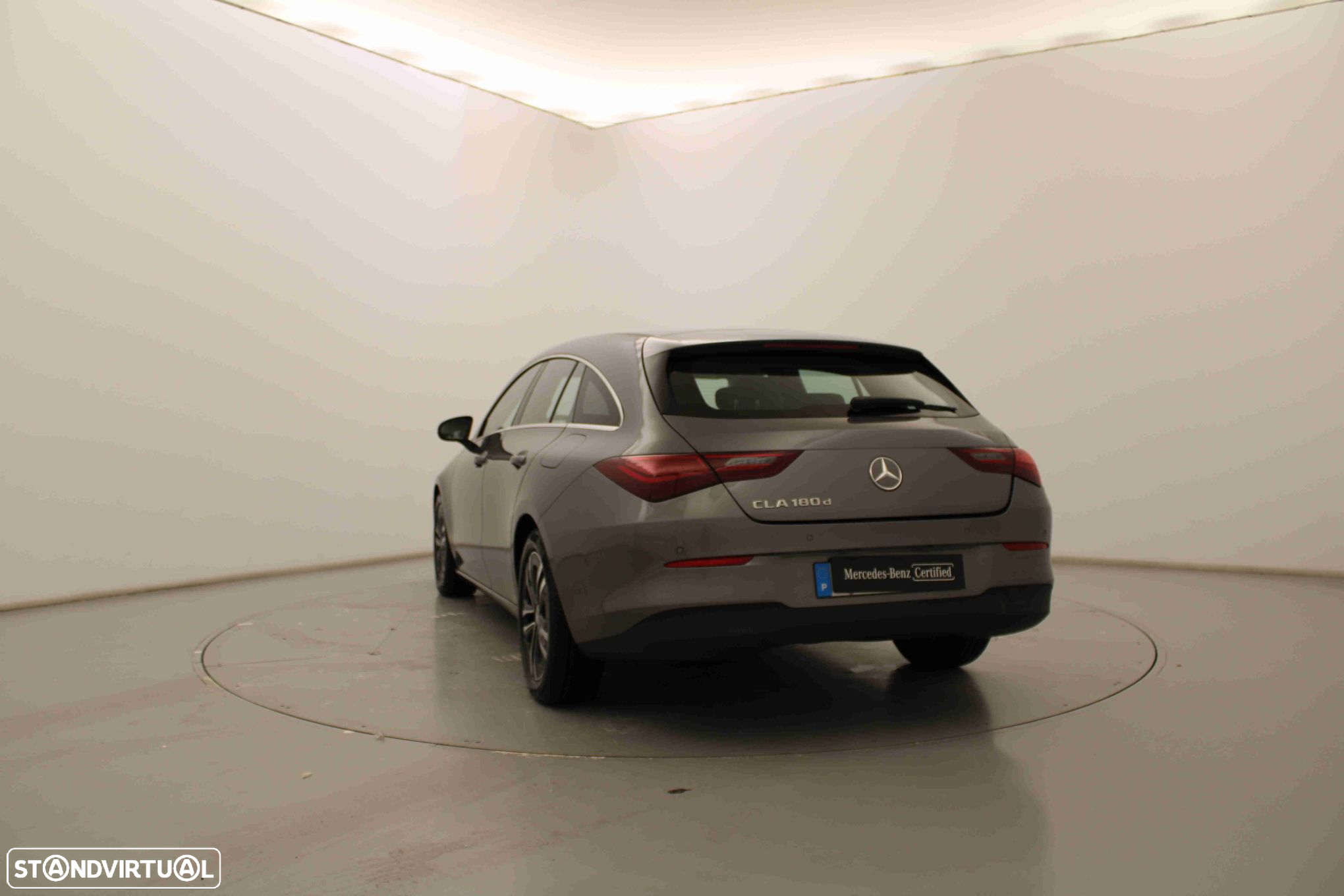 Mercedes-Benz CLA 180 d - 9