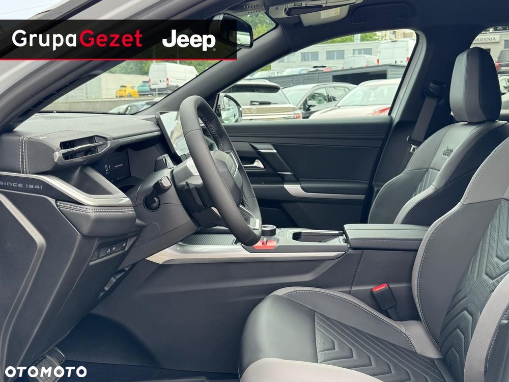 Jeep Compass - 10