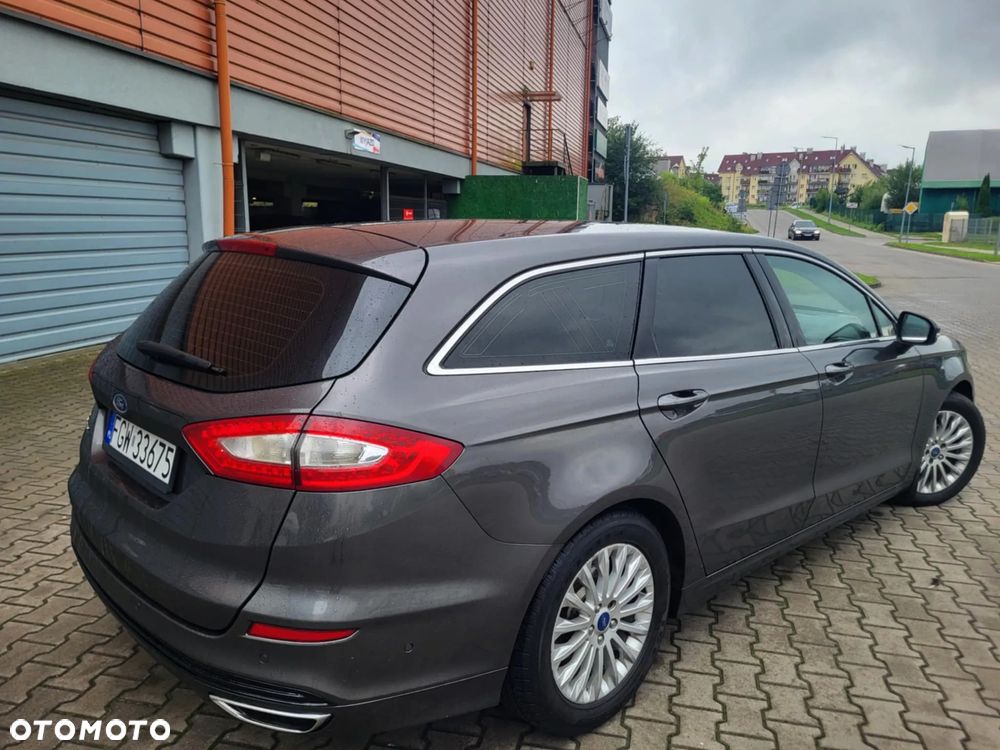 Ford Mondeo Turnier 2.0 TDCi Bi-Turbo PowerShift-Aut Titanium - 16