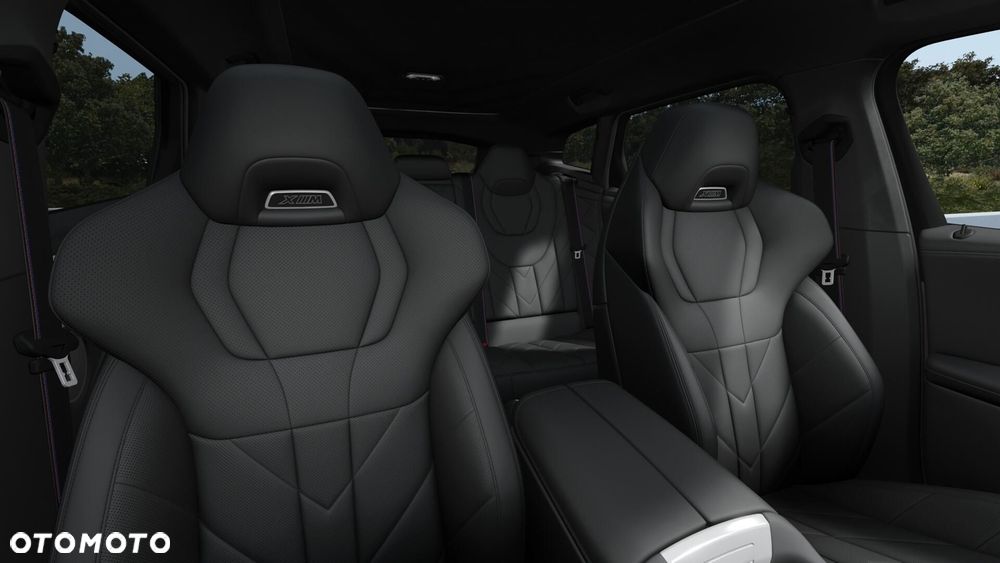 BMW XM - 6