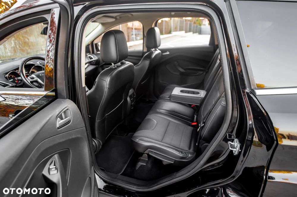 Ford Kuga 2.0 TDCi 4x4 Trend - 29