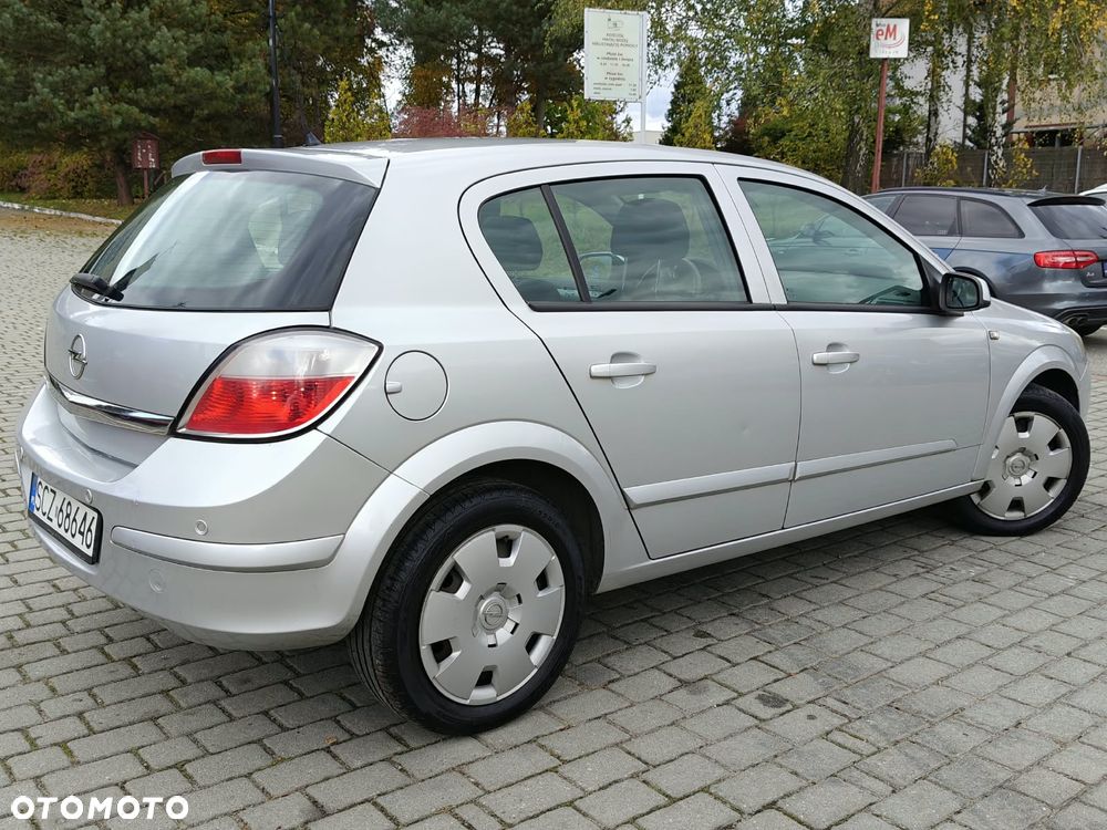 Opel Astra 1.4 Edition Plus - 25