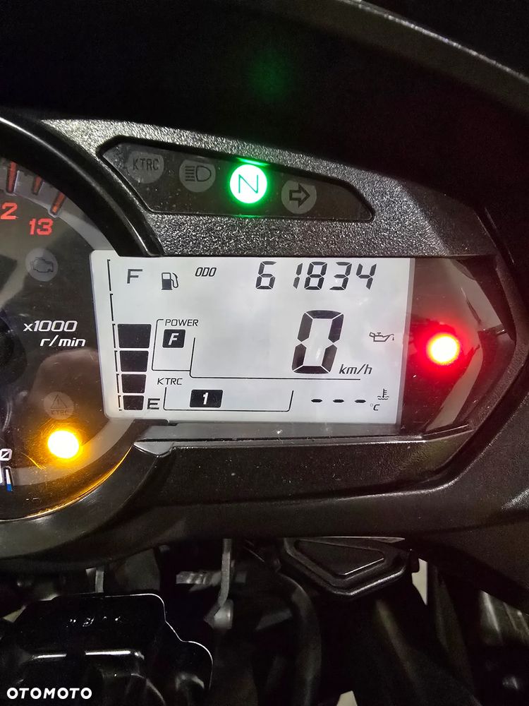 Kawasaki Ninja 1000 SX - 36