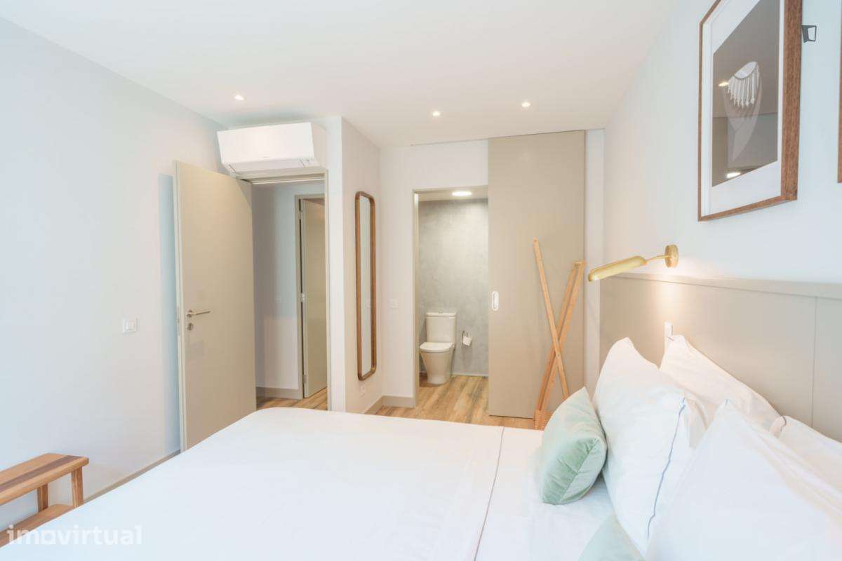 Apartamento com 1 quartos - localizado em Santo Ildefonso Porto - Grande imagem: 3/9