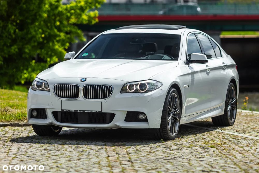 BMW Seria 5 525d - 4