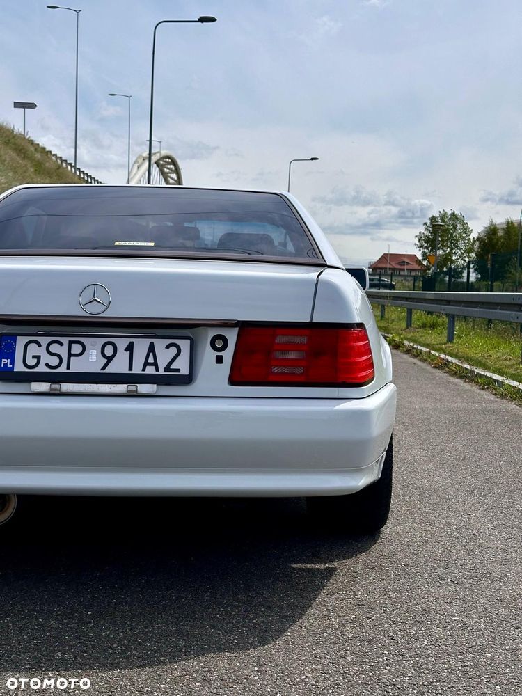 Mercedes-Benz SL - 9